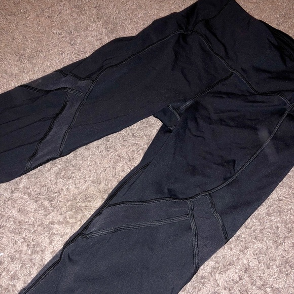 Lululemon On Pace Crop 21” Black - Picture 4 of 7